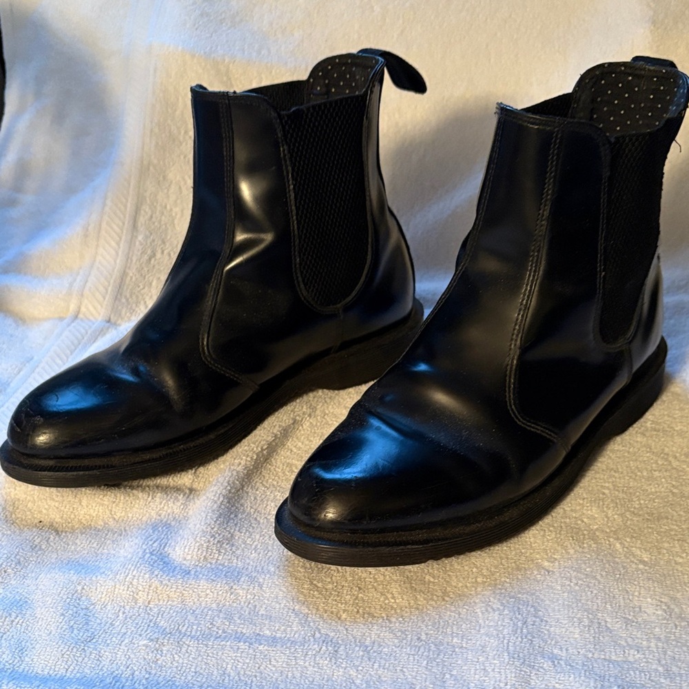 Dr. Martens Black Leather Women’s Flora Boots